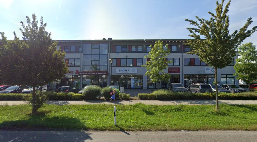 Sanitätshaus Spörer am Gesundheitszentrum Manching - Außenansicht